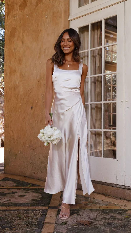 Alaria Maxi Dress - Champagne