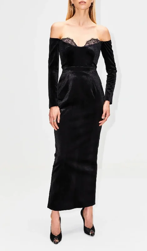 BLACK LONG SLEEVE LACE VELVET MAXI DRESS