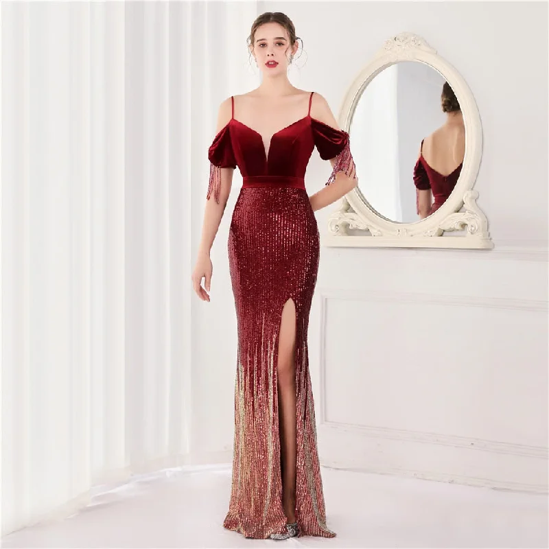 BerriesJam - Elegant Beading Spaghetti Strap Velvet Formal Evening Dress