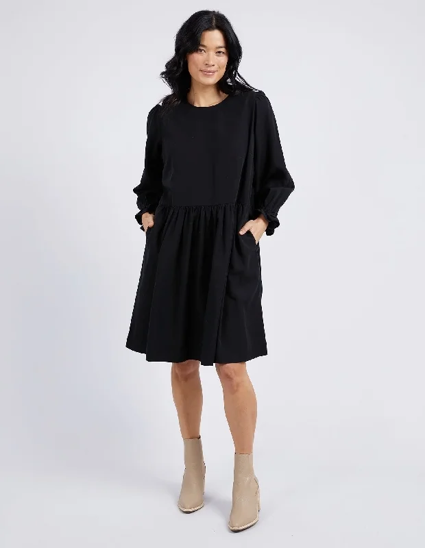 Elm River Dress Black