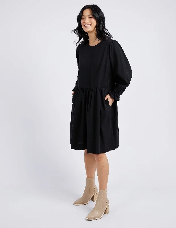 Elm River Dress Black