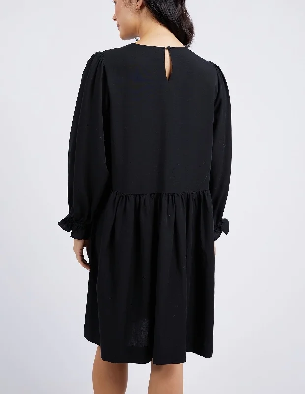 Elm River Dress Black