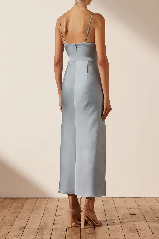 LUXE TWIST FRONT SLEEVELESS MIDI DRESS - AZURE