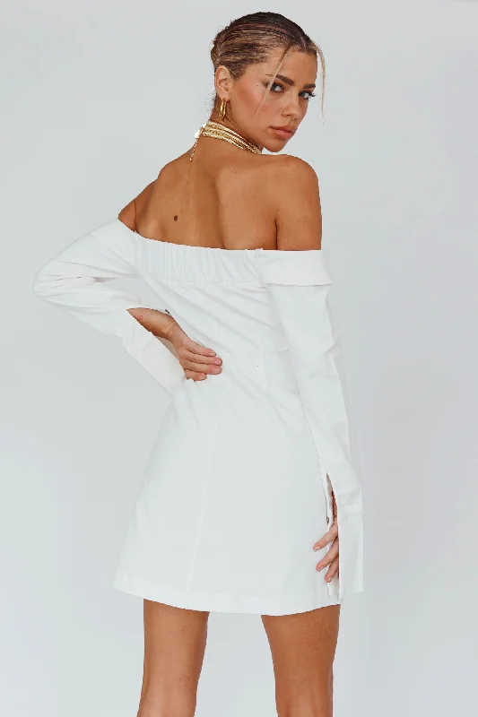 Tamra Long Sleeve Off-Shoulder Zip Dress White