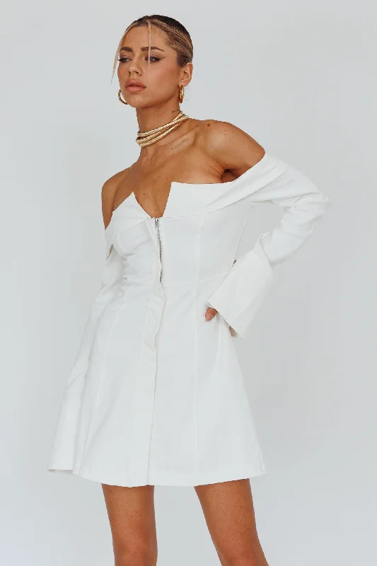 Tamra Long Sleeve Off-Shoulder Zip Dress White